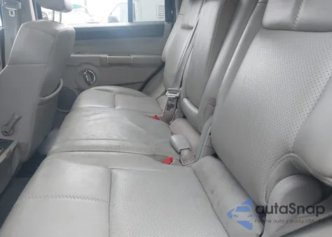 2007 Jeep Commander Limited z USA, uszkodzony, nr VIN 1J8HG58P57C595815